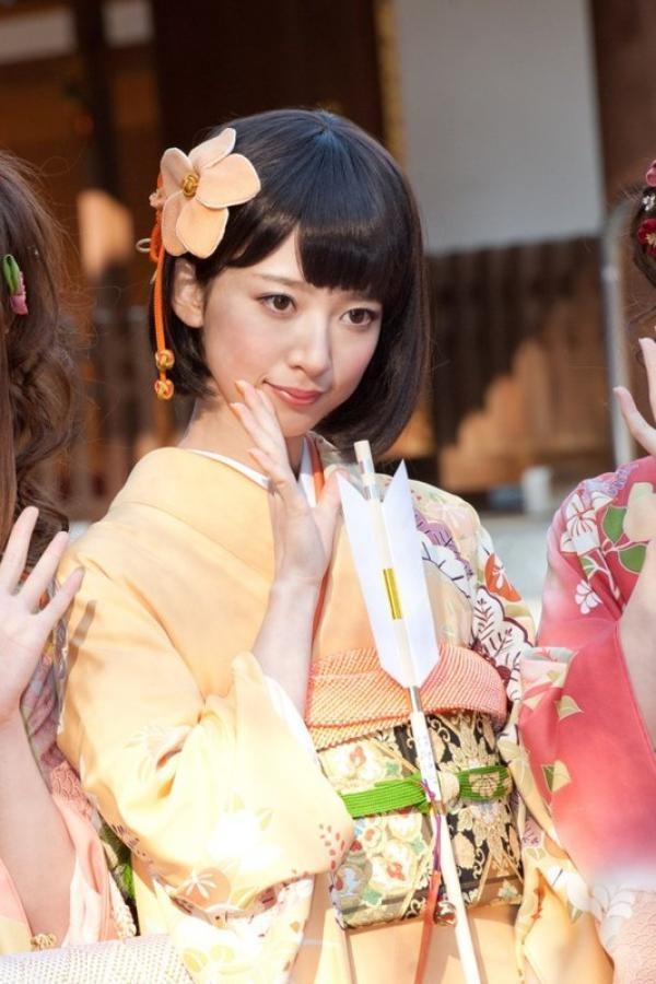 成人式　2015　髪型　カタログ　芸能人　ヘアスタイル　ロング　ミディアム　ショート