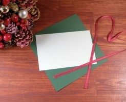 クリスマスカード サンタ 英語 メッセージ 例文